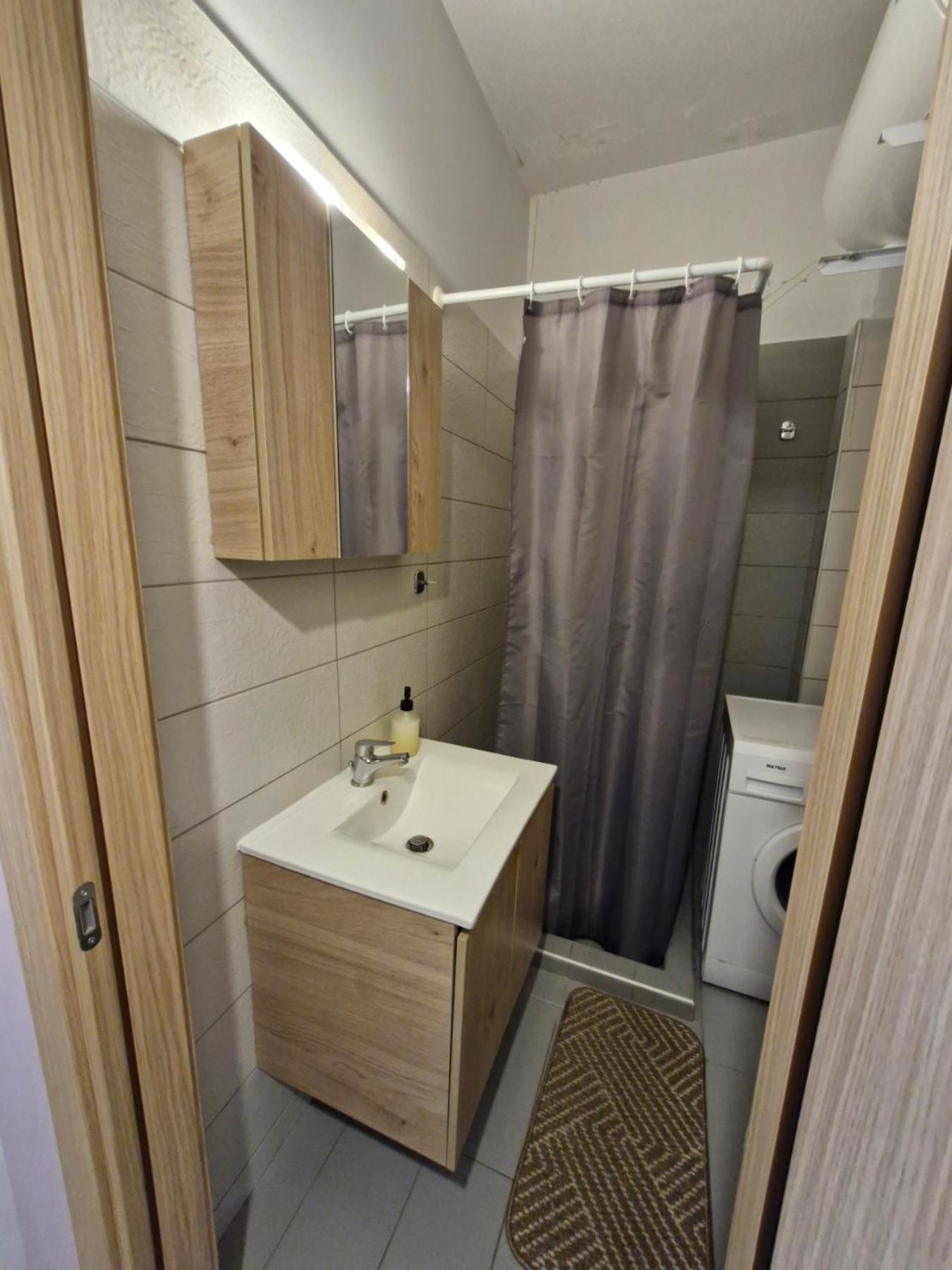 Sweet Apartment In Drama Ngoại thất bức ảnh